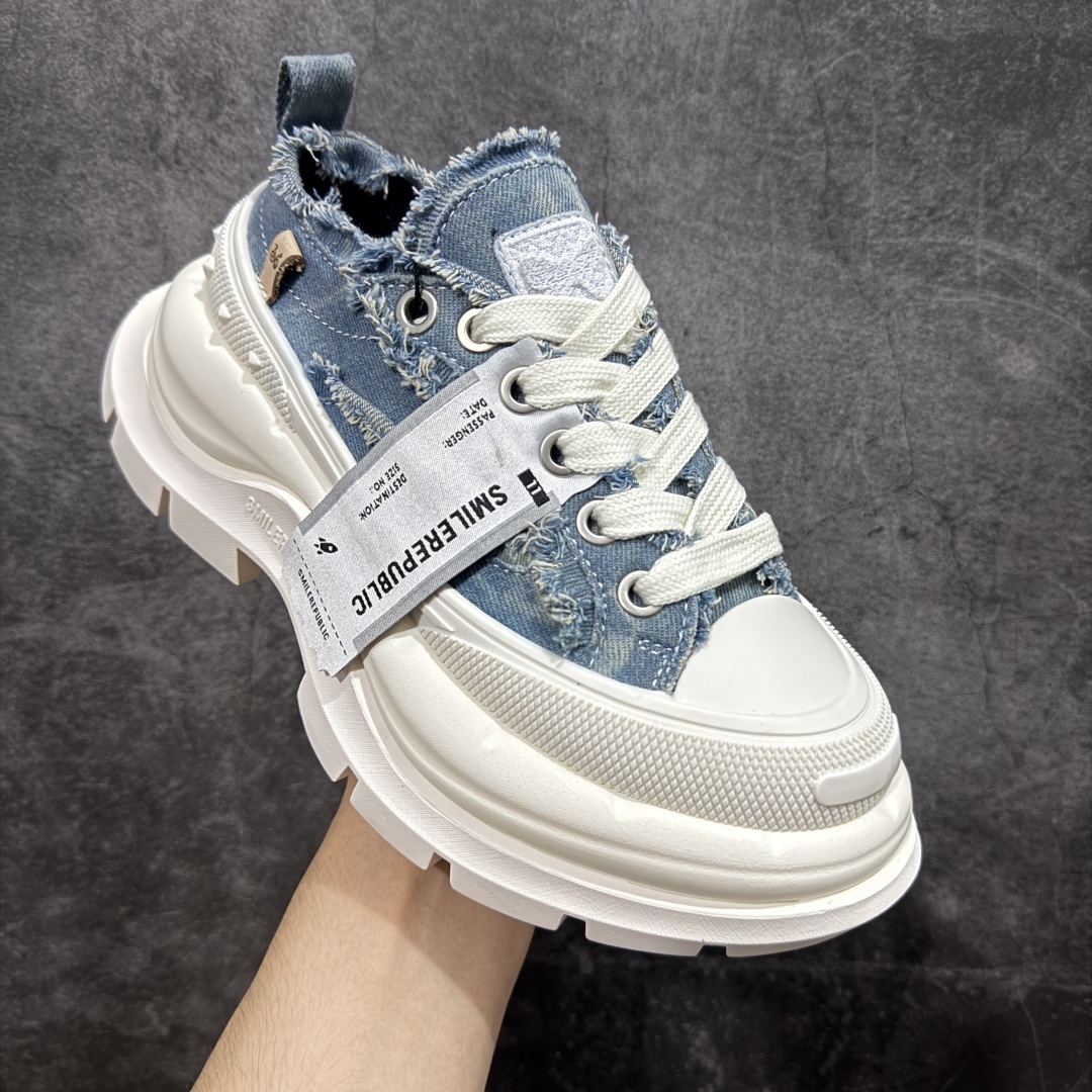 图片[3]-【广东纯原版本】s25新款SMILEREPUBLIC 檀健次 老爹鞋2.0系列重磅来袭🔥🔥🔥采用了 水洗布 TPU贴盒大底厚底7cm大底轻盈又增高💯#SMILEREPUBLIC三周年#SMILEQUEEN#开口笑二代#厚底鞋#偏要高调#我的厚米鞋 三个色 黑白 全黑 全白 厚底软得像是自带弹簧，鞋型把整条腿衬得特别秀气，配中筒袜瞬间变身学院少女，，感觉脖子以下全是腿 ✅ 小红书爆款 李昀锐、于文文、大鹏、痞幼、苏醒、刘畊宏老师等～众多明星纷纷上脚👟 35 36 37 38 39 40 41 42 43 44 45-选品中心