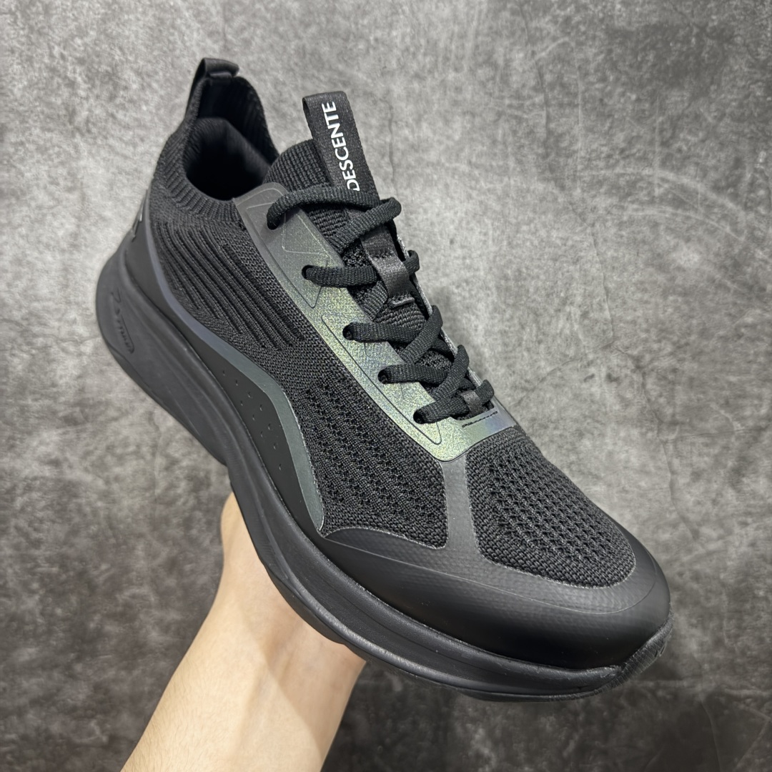  
【纯原版】迪桑特Descente Running 跑步系列 针织“黑武士”
·广东大厂出品 99%
