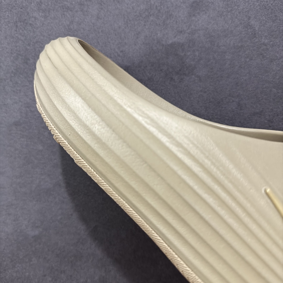 图片[6]-【正确组合底版】Nike ReactX Rejuven8 Slide Black 时尚舒适 防滑防磨一字拖鞋 HV4479-200 正确组合底 超高清洁度 完美版型 区别市面通货 采用质感柔软且出众回弹的 ReactX泡绵，发泡组合大底 脚感十分舒适，缔造非凡舒适的日常穿着体验，助你保持活力。  尺码：36-45-选品中心