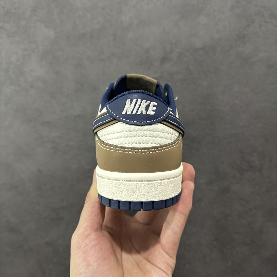 图片[4]-【定制版】NIKE SB Dunk Low x Stone Island 米蓝棕 公司级出品 极力推荐 原装头层材料 独家版型蒸餾加工 帶來的是更好的视觉和脚感体验 大厂纯原品质出货 清洁度 电绣工艺 皮料切割干净无任何毛边 细节完美 货号：XX9917 017 尺码： 36 36.5 37.5 38 38.5 39 40 40.5 41 42 42.5 43 44 44.5 45-选品中心