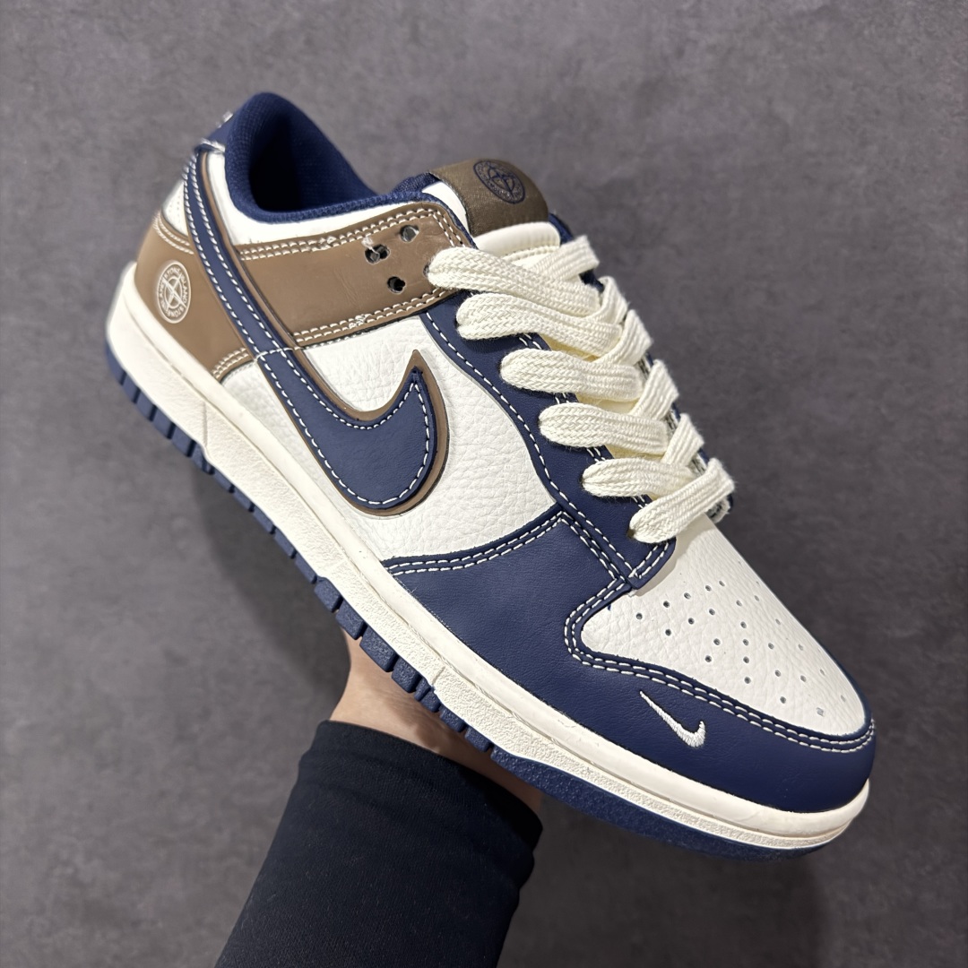 图片[3]-【定制版】NIKE SB Dunk Low x Stone Island 米蓝棕 公司级出品 极力推荐 原装头层材料 独家版型蒸餾加工 帶來的是更好的视觉和脚感体验 大厂纯原品质出货 清洁度 电绣工艺 皮料切割干净无任何毛边 细节完美 货号：XX9917 017 尺码： 36 36.5 37.5 38 38.5 39 40 40.5 41 42 42.5 43 44 44.5 45-选品中心