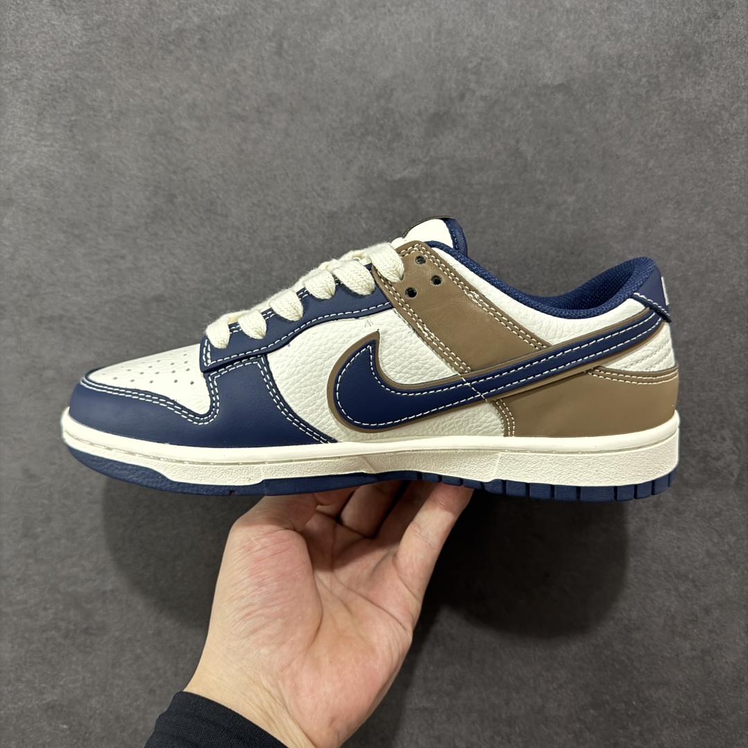图片[2]-【定制版】NIKE SB Dunk Low x Stone Island 米蓝棕 公司级出品 极力推荐 原装头层材料 独家版型蒸餾加工 帶來的是更好的视觉和脚感体验 大厂纯原品质出货 清洁度 电绣工艺 皮料切割干净无任何毛边 细节完美 货号：XX9917 017 尺码： 36 36.5 37.5 38 38.5 39 40 40.5 41 42 42.5 43 44 44.5 45-选品中心
