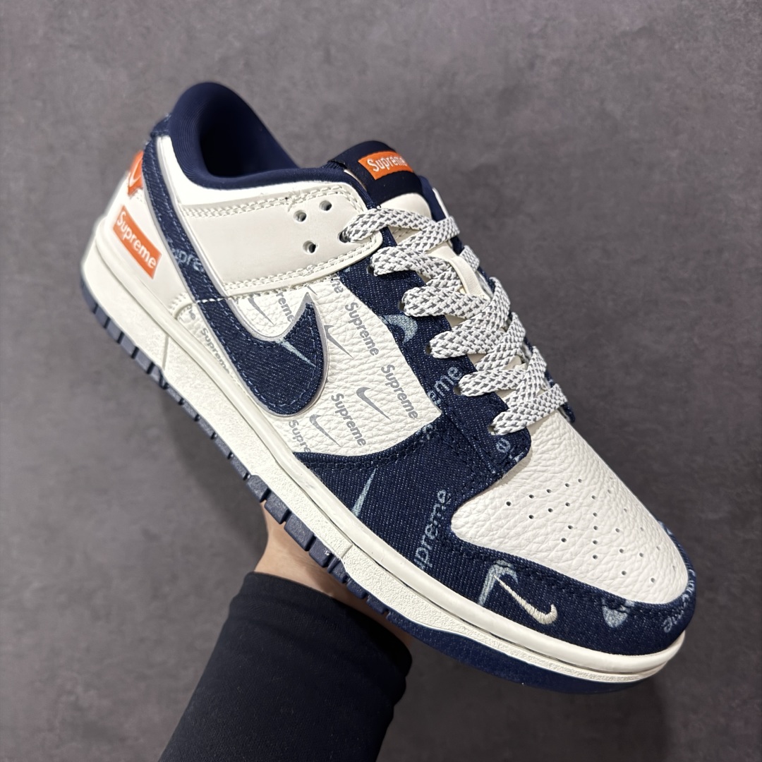 图片[3]-【定制版】Nike SB Dunk Low Sup联名 深蓝牛仔 周年高端定制 低帮休闲板鞋  #3M反光 夜光效果 定制鞋盒 大厂纯原品质出货 超高清洁度 皮料切割干净无任何毛边 细节完美   货号：SC9207-415 尺码：36 36.5 37.5 38 36.5 39 40 40.5 41 42 42.5 43 44 44.5 45-选品中心