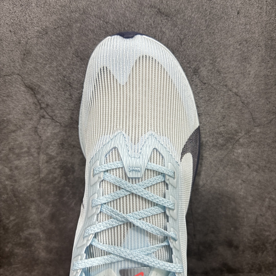 图片[5]-【正确刷漆版】Nk ZoomX Vaporfly NEXT% 4 马拉松系列公路竞速超轻缓震透气网纱运动跑步鞋 正确勾子刷漆(部分配色勾子底部有裂纹) 鞋款轻盈，同时保持出色性能表现。此鞋款质感轻盈，无论是日常畅跑还是马拉松，皆可轻松驾驭。 货号：HF6412-400 尺码：36 36.5 37.5 38 38.5 39 40 40.5 41 42 42.5 43 44 44.5 45-选品中心