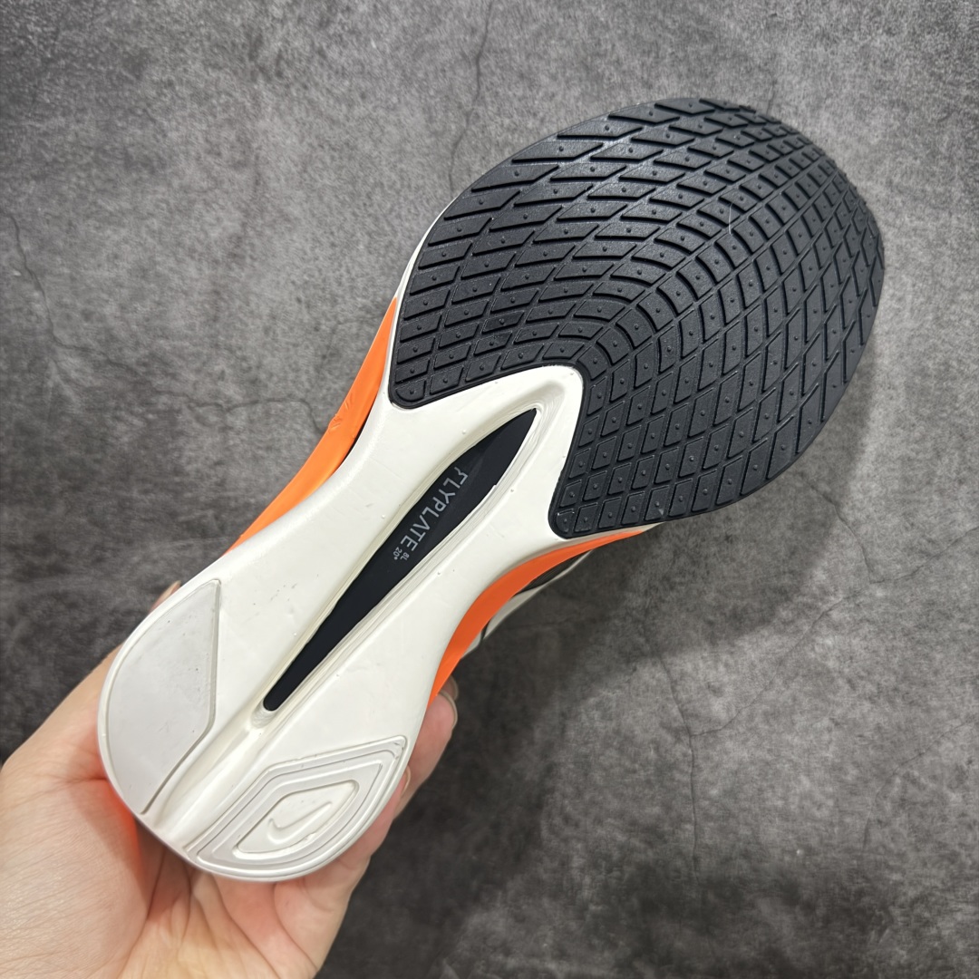 图片[9]-【正确刷漆版】Nk ZoomX Vaporfly NEXT% 4 马拉松系列公路竞速超轻缓震透气网纱运动跑步鞋 正确勾子刷漆(部分配色勾子底部有裂纹) 鞋款轻盈，同时保持出色性能表现。此鞋款质感轻盈，无论是日常畅跑还是马拉松，皆可轻松驾驭。 货号：HF6413-100 尺码：36 36.5 37.5 38 38.5 39 40 40.5 41 42 42.5 43 44 44.5 45 46-选品中心