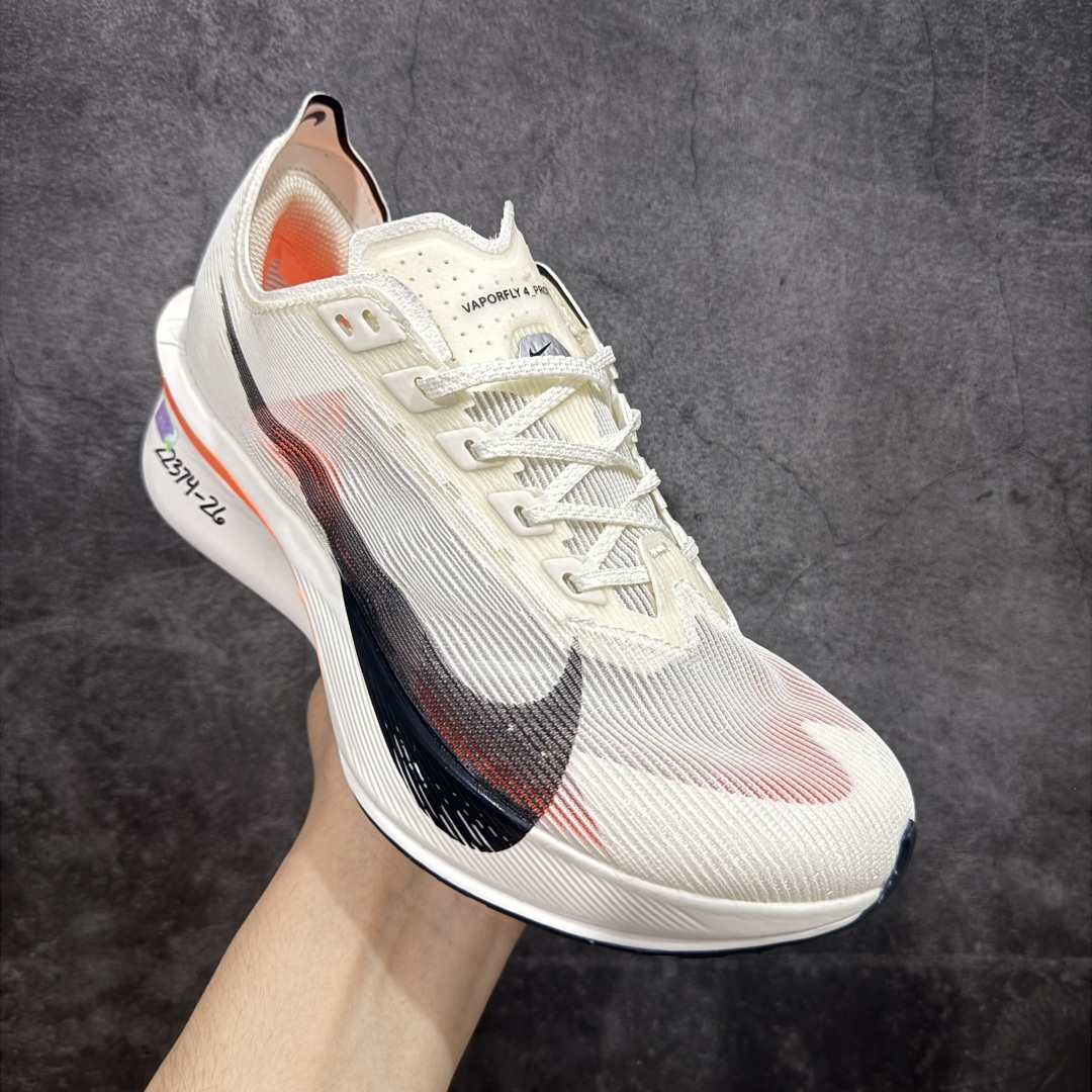 图片[3]-【正确刷漆版】Nk ZoomX Vaporfly NEXT% 4 马拉松系列公路竞速超轻缓震透气网纱运动跑步鞋 正确勾子刷漆(部分配色勾子底部有裂纹) 鞋款轻盈，同时保持出色性能表现。此鞋款质感轻盈，无论是日常畅跑还是马拉松，皆可轻松驾驭。 货号：HF6413-100 尺码：36 36.5 37.5 38 38.5 39 40 40.5 41 42 42.5 43 44 44.5 45 46-选品中心