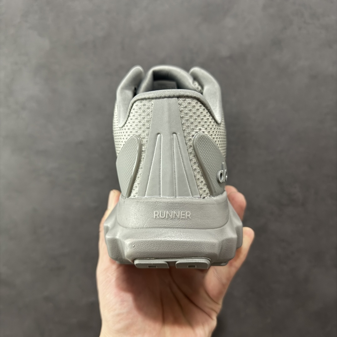 图片[4]-【公司级】alo yoga Alo Runner 舒适百搭防滑透气 低帮跑步鞋 Alo Yoga于2007年创立于洛杉矶，意在传播有意识的运动，同时激发人们的健康意识与创造力。品牌的核心理念在于制作能够带来完美体验的瑜伽服饰与功能性单品，让有意识的运动融入并改变生活。 Alo Yoga将其设计延伸到日常服饰概念，坚持不懈地捕捉当代时尚潮流，将品牌的运动美学理念、精致前卫的设计与舒适功能面料完美结合。与此同时，Alo Yoga的设计受到了时尚界人士与名人们的追捧，Talor Swift、 Kendall Jenner等街拍照片中都曾出现品牌不同单品的身影。 尺码：36 36.5 37.5 38 38.5 39 40 40.5 41 42 42.5 43 44 45-选品中心