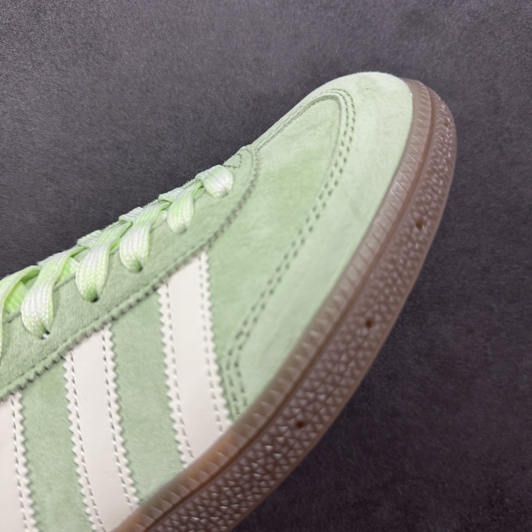 图片[5]-【R版】AD Originals Spezial Handball SPZL F手球运动员系列百搭休闲运动板鞋 KI5932 这款来自阿迪达斯的这款HANDBALL SPZL前身是一双手球运动鞋 鞋面外侧除了Spezial字母之外还有三叶草标志。Handball SPZL作为复古手球训练鞋与作为室内足球鞋的Samba有着异曲同工之处，但是质感更为出众的鞋身以及丰富的配色选择比起Samba来讲可以说是更胜一筹了！ 尺码：35 36 36⅔ 37⅓ 38 38⅔ 39⅓ 40 40⅔ 41⅓ 42 42⅔ 43⅓ 44 45-选品中心