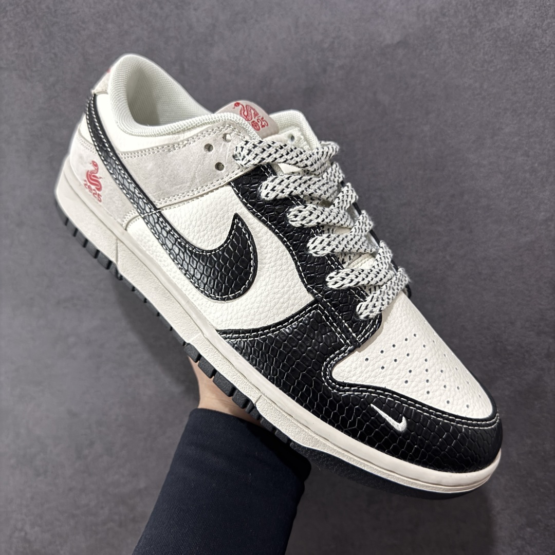图片[3]-【定制版】NK Dunk Low Retro 蛇年限定 “DIY高端定制” 低帮休闲运动板鞋 原装头层材料 用料绝不含糊 独家版型蒸餾加工帶來的是更好的视觉和脚感体验 清洁度 电绣工艺 皮料切割干净无任何毛边 细节完美 货号：XX9929-029 尺码：36 36.5 37.5 38 38.5 39 40 40.5 41 42 42.5 43 44 45-选品中心