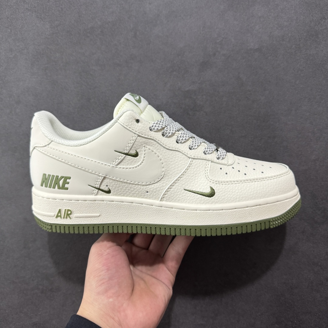 【定制版】Nike Air Force 1\'07 Low 耐克联名 绿小三勾 空军一号低帮休闲板鞋 XX3168-182  #原楦头原纸板 原装鞋盒 定制五金配件 内置全掌气垫 原厂鞋底  尺码：36 36.5 37.5 38 38.5 39 40 40.5 41 42 42.5 43 44 44.5 45-选品中心