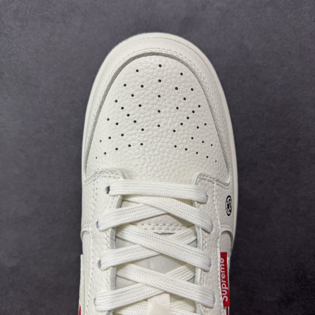 图片[8]-【定制版】Nike SB Dunk Low 联名 白红双勾 周年高端定制 低帮休闲板鞋 LW1818-119  #定制鞋盒 大厂纯原品质出货 超高清洁度 皮料切割干净无任何毛边 细节完美   尺码：36 36.5 37.5 38 38.5 39 40 40.5 41 42 42.5 43 44 44.5 45-选品中心