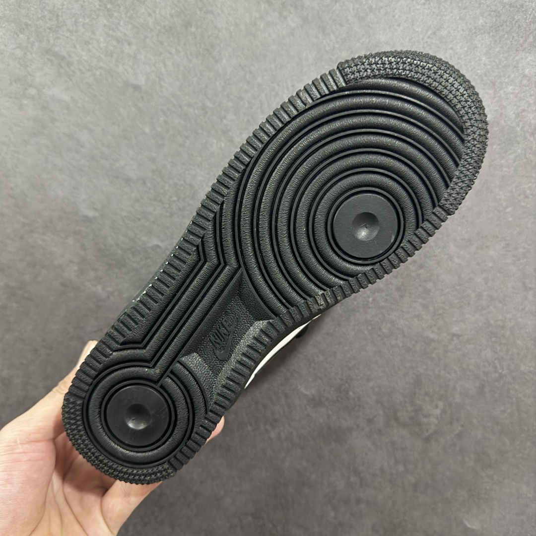 图片[9]-【定制版】Nike Air Force 1\’07 Low 二次元主题 奢香水榭 满天星泼墨 空军一号低帮休闲板鞋 ZH0316-086  #定制皮料 原厂3D打印 定制鞋盒 原楦原纸板 纯正空军版型 内置全掌气垫  尺码：36 36.5 37.5 38 38.5 39 40 40.5 41 42 42.5 43 44 44.5 45-选品中心