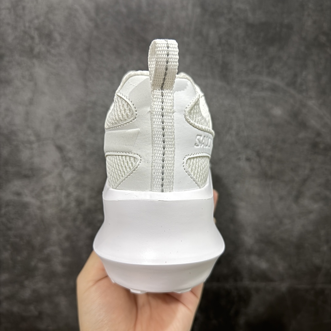 图片[4]-【巅峰版】CDG x Salomon 萨洛蒙 联名款XT-6 系列 厚底 休闲 运动鞋 原版购入开发 做货 独立私模 原材料打造 一比一原版细节 延续品牌设计基因，融合简约的设计和实用的技术性 联名鞋款依旧是黑白简约配色，鞋身上的品牌字样也体现出极简主义的设计风格 搭配Contagrip 橡胶厚底鞋底设计，重新演绎的鞋面部分则以Pulsar Advanced袜套式轮廓替换了之前抽绳鞋带 并饰有网眼、抗撕裂材质鞋面、防水胶条以及尼龙拉环等细节 面料： 原版定制进口科技面料 内里： 原版进口透气网里 大底： 原版开模超轻发泡材质 底厚： 6.5CM 尺码：35-40-选品中心