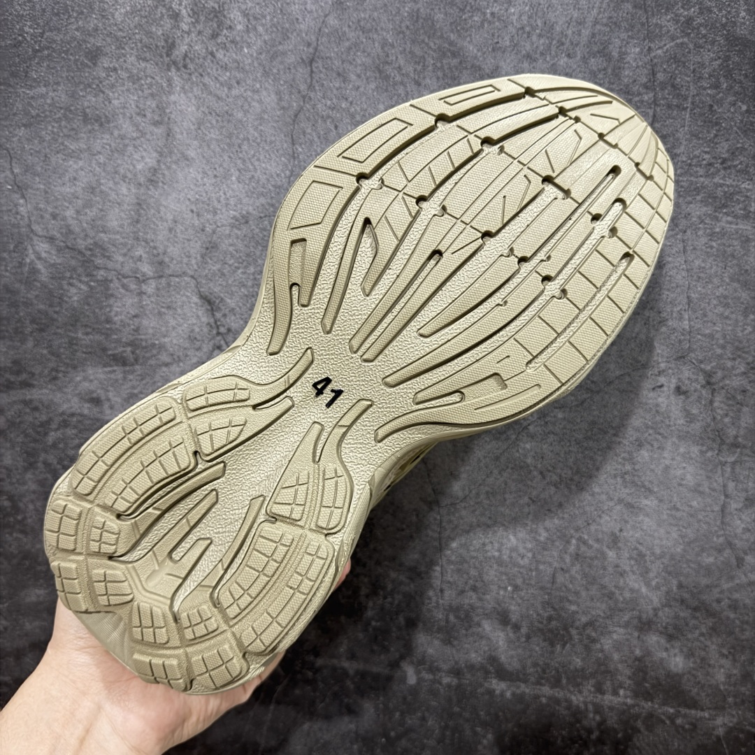 图片[9]-【XA纯原】最新外贸批次 Balenciaga巴黎世家16代 MONDAY 卡其色麂皮 其前卫的设计、夸张的体积和反光细节赋予其特别的轮廓 采用头层牛皮材质制成，带来良好脚感，外观全新造型，鞋身富有潮流感且易穿搭，正确做旧，多层组合橡胶大底防滑耐磨 尺码：35 36 37 38 39 40 41 42 43 44 45 46-选品中心