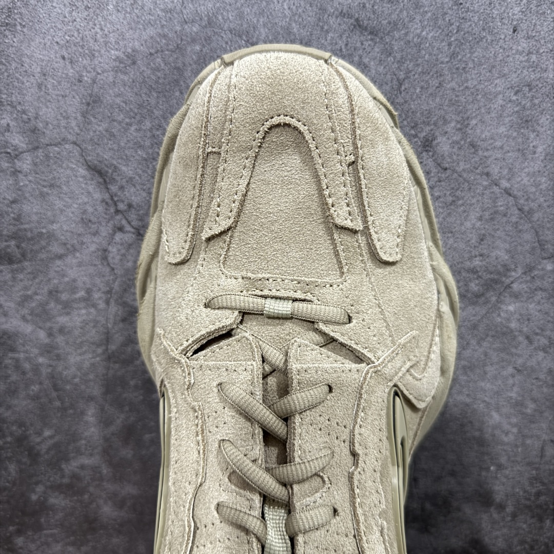 图片[5]-【XA纯原】最新外贸批次 Balenciaga巴黎世家16代 MONDAY 卡其色麂皮 其前卫的设计、夸张的体积和反光细节赋予其特别的轮廓 采用头层牛皮材质制成，带来良好脚感，外观全新造型，鞋身富有潮流感且易穿搭，正确做旧，多层组合橡胶大底防滑耐磨 尺码：35 36 37 38 39 40 41 42 43 44 45 46-选品中心