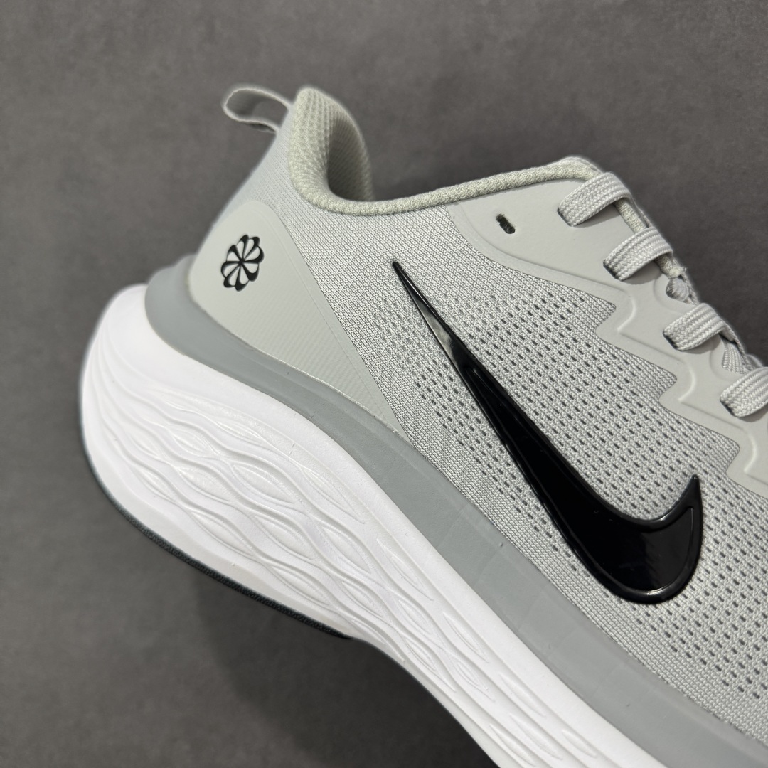 
【公司级】Nike Air Zoom Structure  26代 网面透气跑鞋 
官方一比一制作 纯