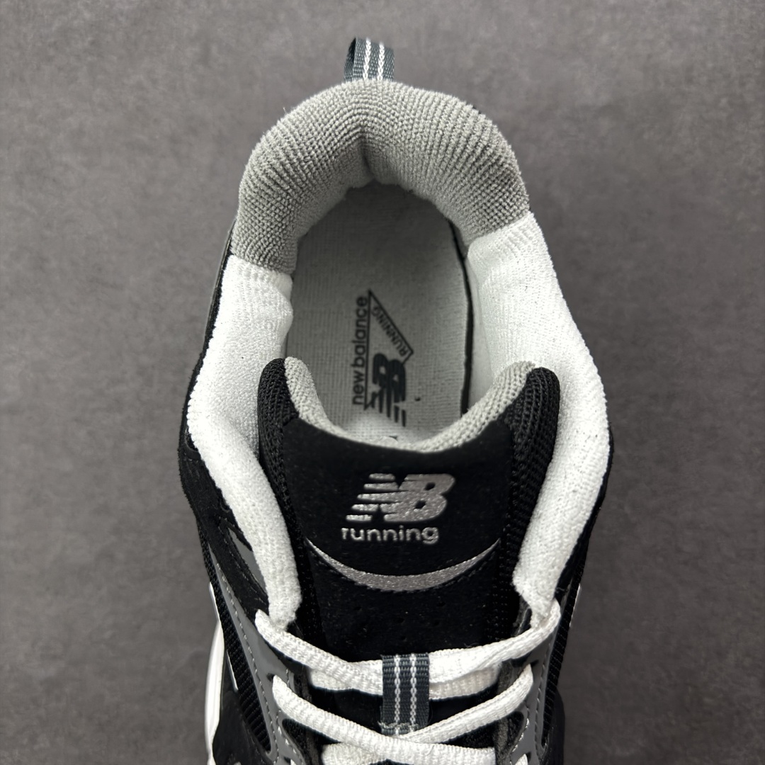 图片[7]-【K8版本】New Balance NB530 新百伦复古透气跑步鞋 抛弃过往以皮革为主的人气轮廓 以极具复古风范的跑鞋外观呈现 设计上全鞋以简约清爽的纯白色作基底 鞋身覆盖大面积织物网眼材质 并于鞋头、鞋带孔眼片等细节处点缀对比鲜明的反光银镀层凸显 鞋舌、侧身等位置则辅以一贯的「N」字标志和品牌徽标彰显身份 最后通过搭载的 ABZORB 缓震中底完善整体造型 货号：MR530CC 尺码：36-45带半码-选品中心