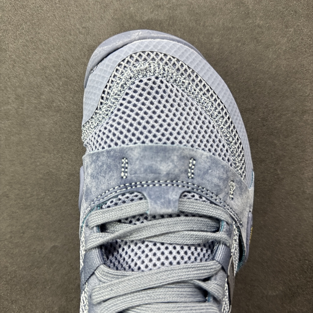 图片[8]-【正确版】ISSEY MIYAKE/ x New Balance NB MT10O 舒适时尚 减震耐磨 低帮 生活休闲鞋 ▪️New Balance MT10O休闲鞋是一款由New Balance与日本时尚品牌（ISSEY MIYAKE）携手打造的联名鞋款。MT10O的设计灵感源自“感官身体和赤足运动”的概念，旨在还原赤足行走的感受。它模仿脚的形状，降低了脚的高度和体积，同时保留了越野跑的元素。鞋面采用轻质网布与柔软皮革相结合，既保证了透气性，又增添了质感。细绳鞋带的设计简约而不失时尚感。鞋底采用Vibram橡胶大底，赋予卓越的抓地力，适合多种地形穿着。中底采用薄薄的缓冲层，提供舒适的穿着体验。鞋身紧贴脚面，形成良好的包裹性，减少脚在鞋内的移动与摩擦。4毫米的低坡差设计更适合自然的中足落地方式，尽可能贴近地面，让穿着者能够更贴近地面，感受大自然的每一丝呼吸。 货号：MT10OAD 尺码：36-45-选品中心