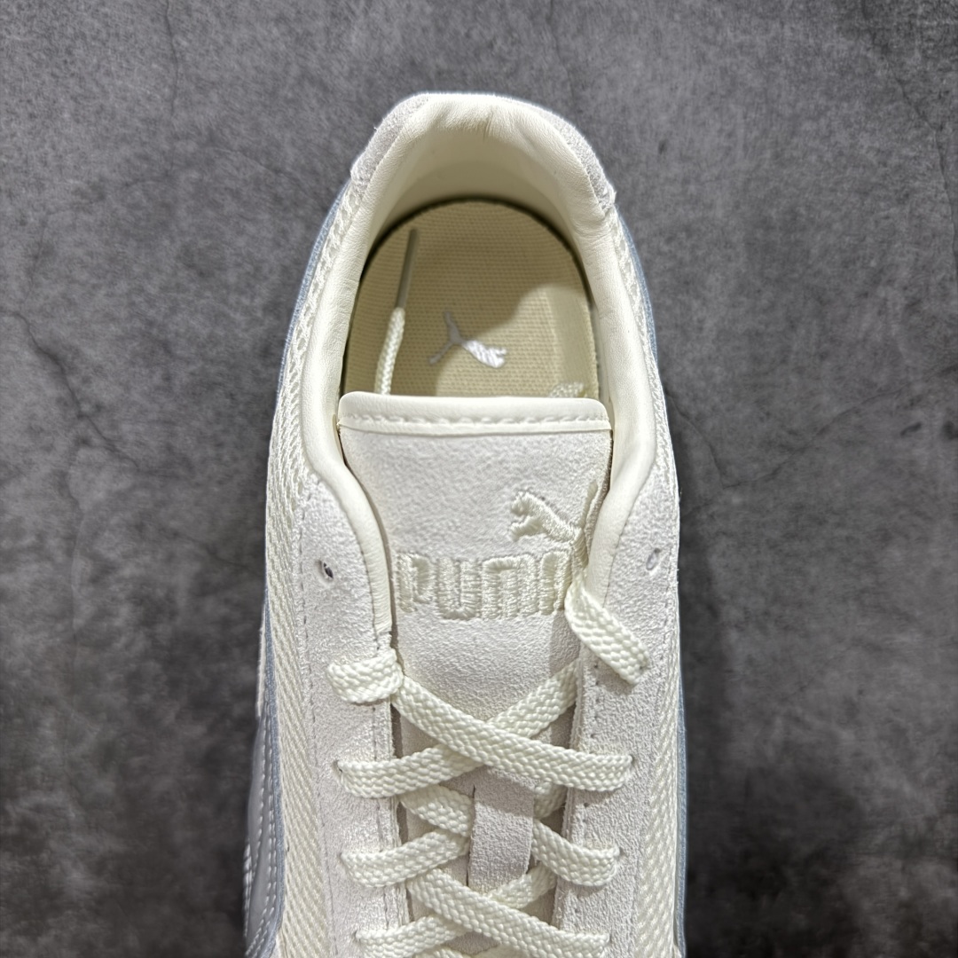 图片[8]-【CS纯原版】Puma Speedcat OG Sparco 彪马罗马阿莫尔系列 复古运动休闲赛车跑鞋 白银 市场第一梯队品质 版型 细节 烫金走线 完全碾压市场任意版本 欢迎对比🆚 工厂耗时3个月开发 原装档案原数据纸版楦型 采用固色翻毛皮鞋面材质(正确二次成型\’猛帮\’成型工艺🆚区别市面版本!!) 外置原数据开发轻量耐磨橡胶大底💪🏻 全球知名运动品牌PUMA宝马赛车系列 融合了宝马车队的标志性配色 以趣味十足又前卫复古的设计引领潮流 将赛道精神融入街头时尚 开启前卫竞速之旅 主打前卫复古风 Roma鞋款的鞋侧以复古的流线造型 缀以宝马经典Logo 巧妙吸睛 而Speedcat鞋款以亮眼三色条纹元素缀以舒适鞋面 赋予了独特的个性美学 演绎赛车的无尽能量 货号：403902-01 尺码：35-45-选品中心