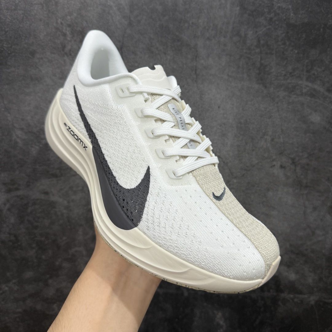 图片[3]-【公司级】Nike Air Zoom Pegasus Plus 耐克飞马加强版系列低帮马拉松休闲运动慢跑鞋 升级原楦原纸版数据开发 采用弹性 Flyknit 飞织鞋面材质 内里嵌入定型海绵 全掌型 ZoomX 泡绵中底 外置防滑耐磨橡胶底片 货号：FQ7262-100 尺码：36 36.5 37.5 38 38.5 39 40 40.5 41 42 42.5 43 44 45-选品中心
