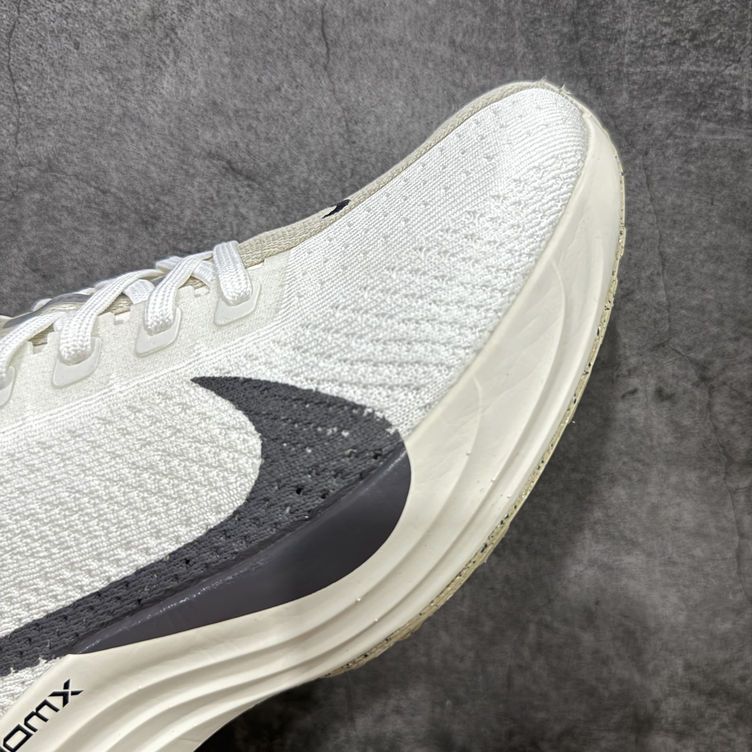 图片[6]-【公司级】Nike Air Zoom Pegasus Plus 耐克飞马加强版系列低帮马拉松休闲运动慢跑鞋 升级原楦原纸版数据开发 采用弹性 Flyknit 飞织鞋面材质 内里嵌入定型海绵 全掌型 ZoomX 泡绵中底 外置防滑耐磨橡胶底片 货号：FQ7262-100 尺码：36 36.5 37.5 38 38.5 39 40 40.5 41 42 42.5 43 44 45-选品中心