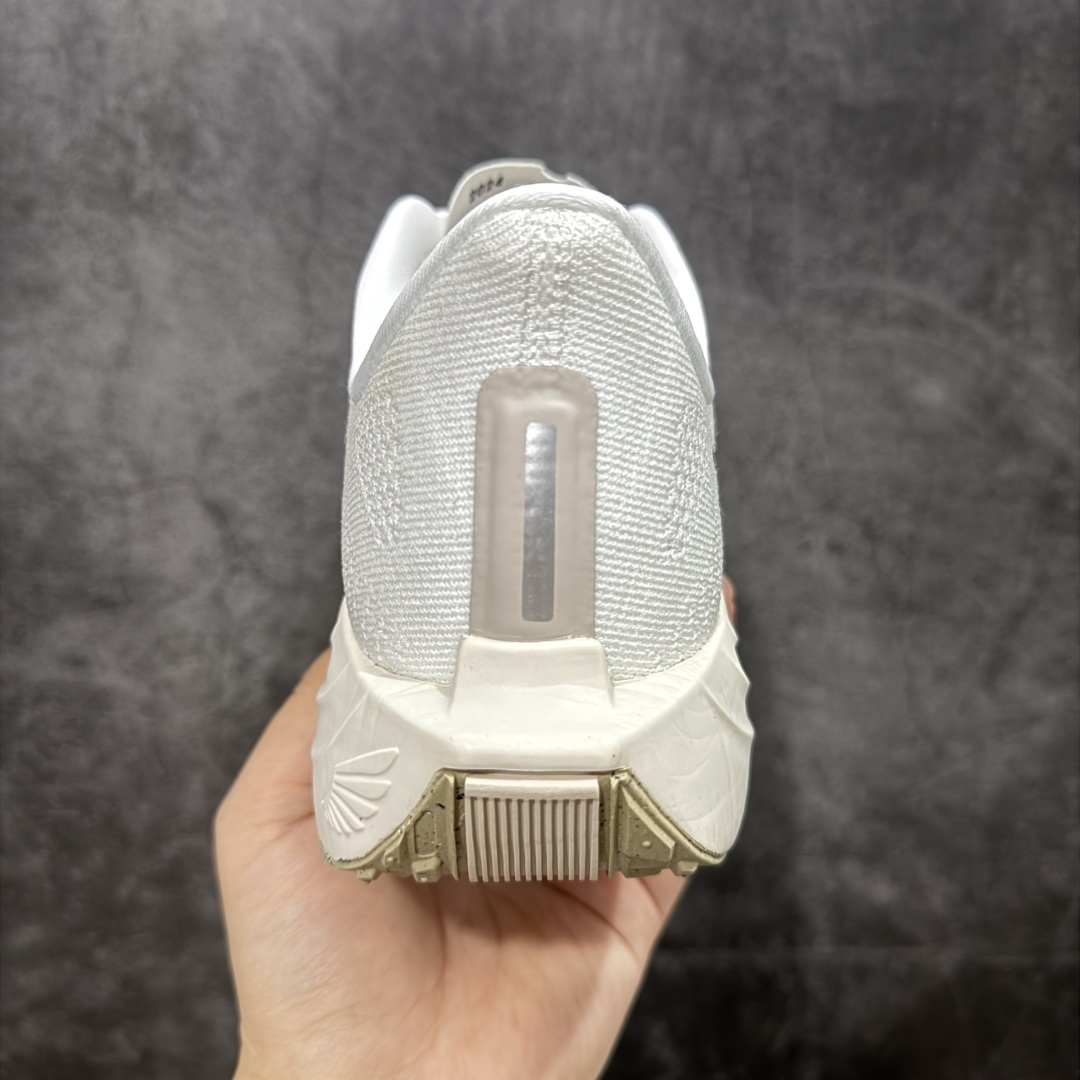 图片[4]-【公司级】Nike Air Zoom Pegasus Plus 耐克飞马加强版系列低帮马拉松休闲运动慢跑鞋 升级原楦原纸版数据开发 采用弹性 Flyknit 飞织鞋面材质 内里嵌入定型海绵 全掌型 ZoomX 泡绵中底 外置防滑耐磨橡胶底片 货号：FQ7262-100 尺码：36 36.5 37.5 38 38.5 39 40 40.5 41 42 42.5 43 44 45-选品中心
