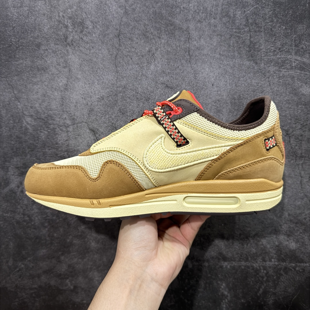 图片[2]-【外贸纯原版】Travis Scott x Nike Air Max 1 TS复古休闲跑步鞋 巴洛克棕卡其色 倒钩 货号：DO9392-701 外贸大厂全新开发出品 多次改良 品质细节完美升级出货 全新原楦档案原纸版数据开发版型 采用同源一致Prime Asia原厂丝光头层磨砂皮革饰片组合原装三明治网布物料 麂皮绒感刷色感十足 原厂材质纯手工复杂串珠效果倒钩子 正确二次成型\’猛帮\’成型工艺❌区别市面版本 升级回弹PU缓震中底材质 全新独家开模底纹橡胶鞋底 尺码：36 36.5 37.5 38 38.5 39 40 40.5 41 42 42.5 43 44 44.5 45 46 47.5（女码后期出货）-选品中心