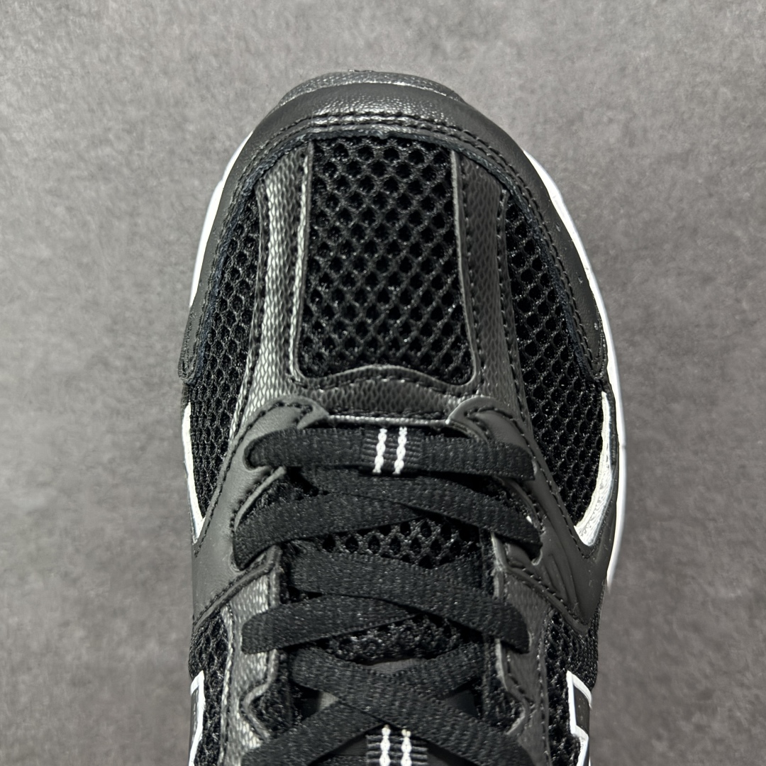 图片[8]-【K8版本】New Balance NB530 新百伦复古透气跑步鞋 抛弃过往以皮革为主的人气轮廓 以极具复古风范的跑鞋外观呈现 设计上全鞋以简约清爽的纯白色作基底 鞋身覆盖大面积织物网眼材质 并于鞋头、鞋带孔眼片等细节处点缀对比鲜明的反光银镀层凸显 鞋舌、侧身等位置则辅以一贯的「N」字标志和品牌徽标彰显身份 最后通过搭载的 ABZORB 缓震中底完善整体造型 货号：MR530SD 尺码：36-45带半码-选品中心