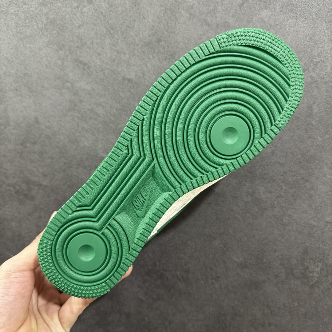 图片[9]-【定制版】Nike Air Force 1\’07 Low 联名款 孔雀绿 空军一号低帮休闲板鞋 ZH2598-321  #原楦头原纸板 原装鞋盒 定制五金配件 内置全掌气垫 原厂鞋底  尺码：36 36.5 37.5 38 38.5 39 40 40.5 41 42 42.5 43 44 44.5 45-选品中心