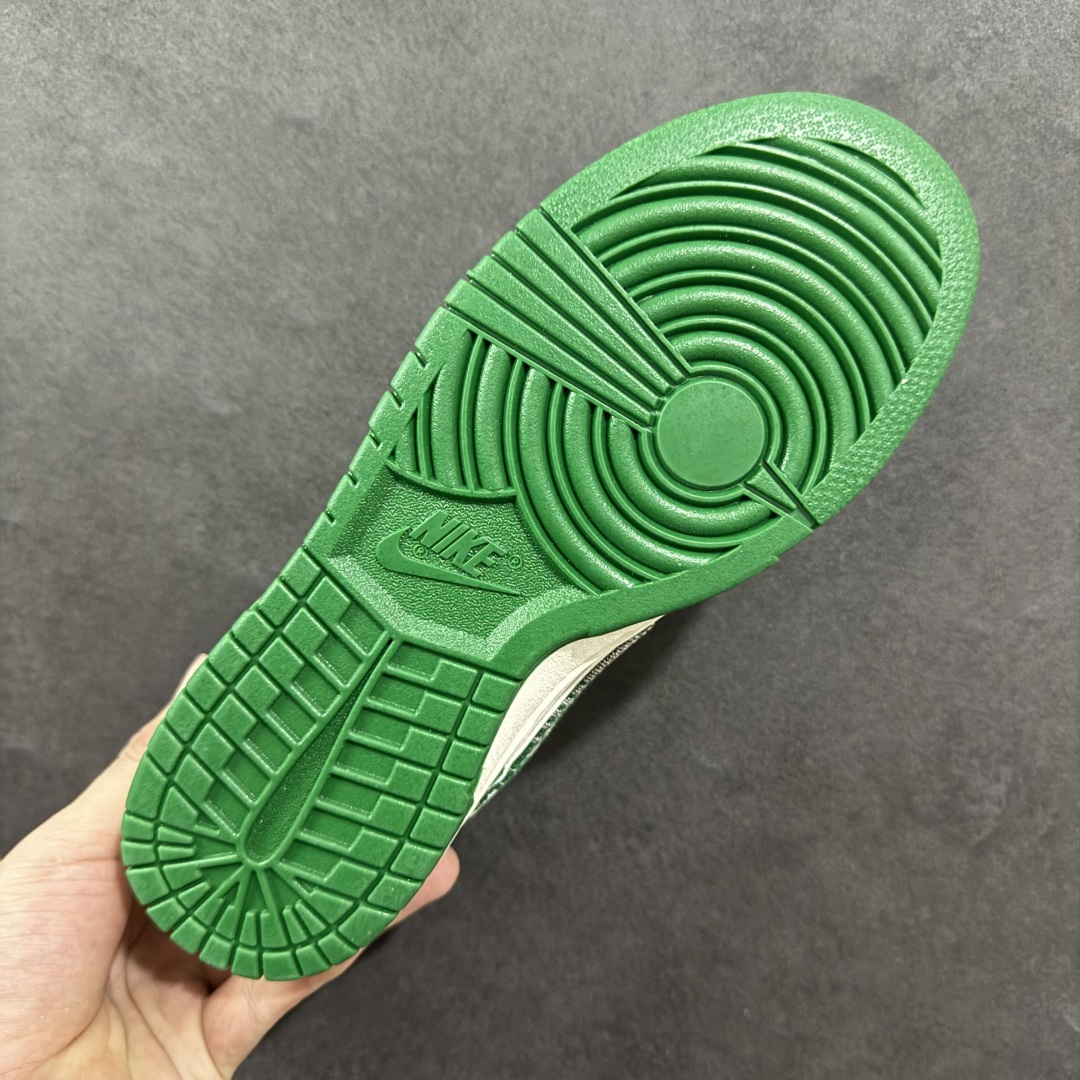 图片[9]-【定制版】Nike SB Dunk Low LV联名 灰绿牛仔 周年高端定制 低帮休闲板鞋  #定制鞋盒 大厂纯原品质出货 超高清洁度 皮料切割干净无任何毛边 细节完美   货号：SC9772-811 尺码：36 36.5 37.5 38 38.5 39 40 40.5 41 42 42.5 43 44 44.5 45-选品中心