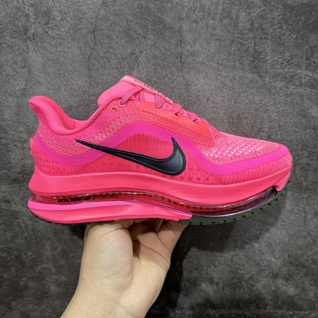 【S版纯原】Nike Pegasus Premium Airscape 舒适百搭减震防滑耐磨透气 低帮跑步鞋     低帮跑步鞋,白银配色,简约又不失活力,上脚超吸睛。  它不仅颜值高,性能更是一绝!  全掌气垫科技,减震防滑超耐磨,每一步都能感受到强劲回弹,给双脚舒适支撑。  透气鞋面,跑步时双脚也能自由呼吸。    #独家原包 原底原料 开模打造  #原厂鞋标 高精密准度  #原楦原纸板开发 匹配原版98%以上  #后跟弧度 正确呈现  #原厂皮料 质感无敌  #皮料切割干净 无任何毛边 清洁度细节完美    货号:HQ2592-600    尺码:35.5 36 36.5 37.5 38 38.5 39 40-选品中心