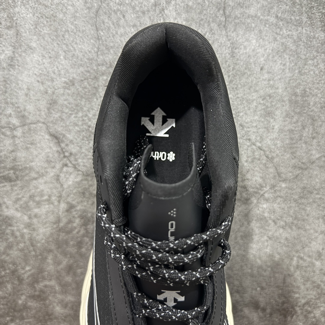 【纯原】DESCENTE Terrain D 迪桑特舒适柔软防滑耐磨低帮生活休闲鞋
市面最优品质