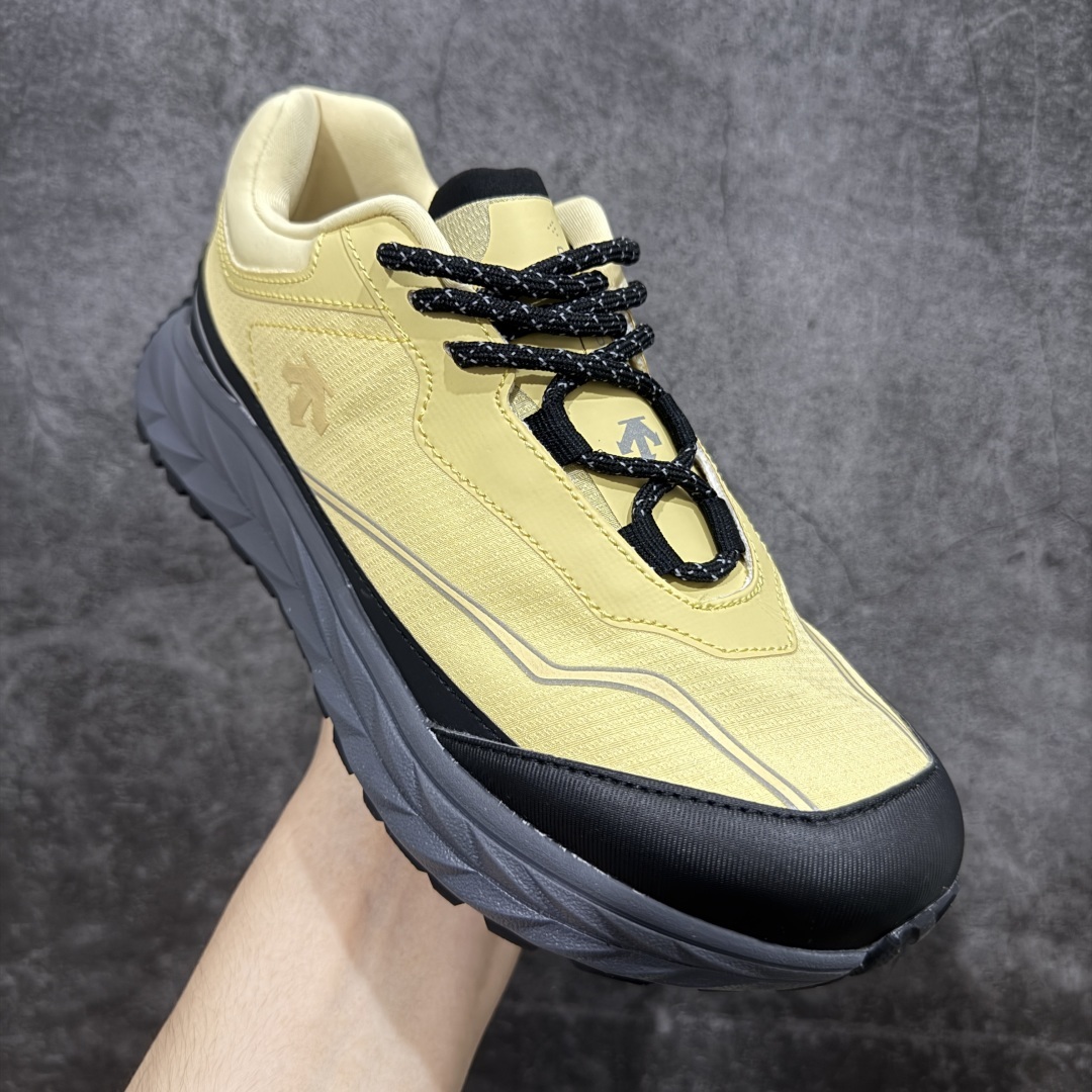 【纯原】DESCENTE Terrain D 迪桑特舒适柔软防滑耐磨低帮生活休闲鞋
市面最优品质