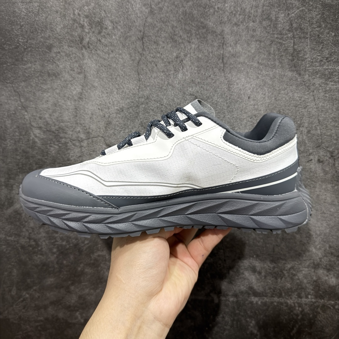 【纯原】DESCENTE Terrain D 迪桑特舒适柔软防滑耐磨低帮生活休闲鞋
市面最优品质