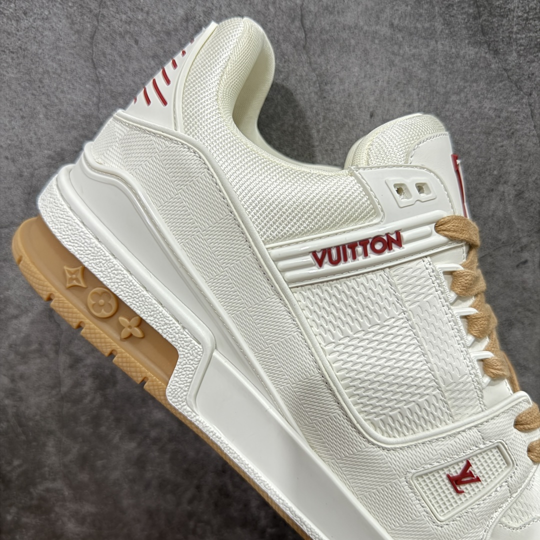 图片[7]-【佛山顶级超A版】Louis Vuitton LV Trainer系列 白红 白色高周波 仓库现货 当天可取 私人订单 专柜混卖零售专供 所有配色均为购买原版复刻 整体版型 皮料 市场独一无二 后跟版型都可以自行对比[机智]吊打市场所有货 怒甩十条街，欢迎拿市场各大工厂的货来对比！ 鞋舌烫金超正 压印程度秒杀市面90%以上的高端货 新配色陆续开发出货 尺码：39-45-选品中心