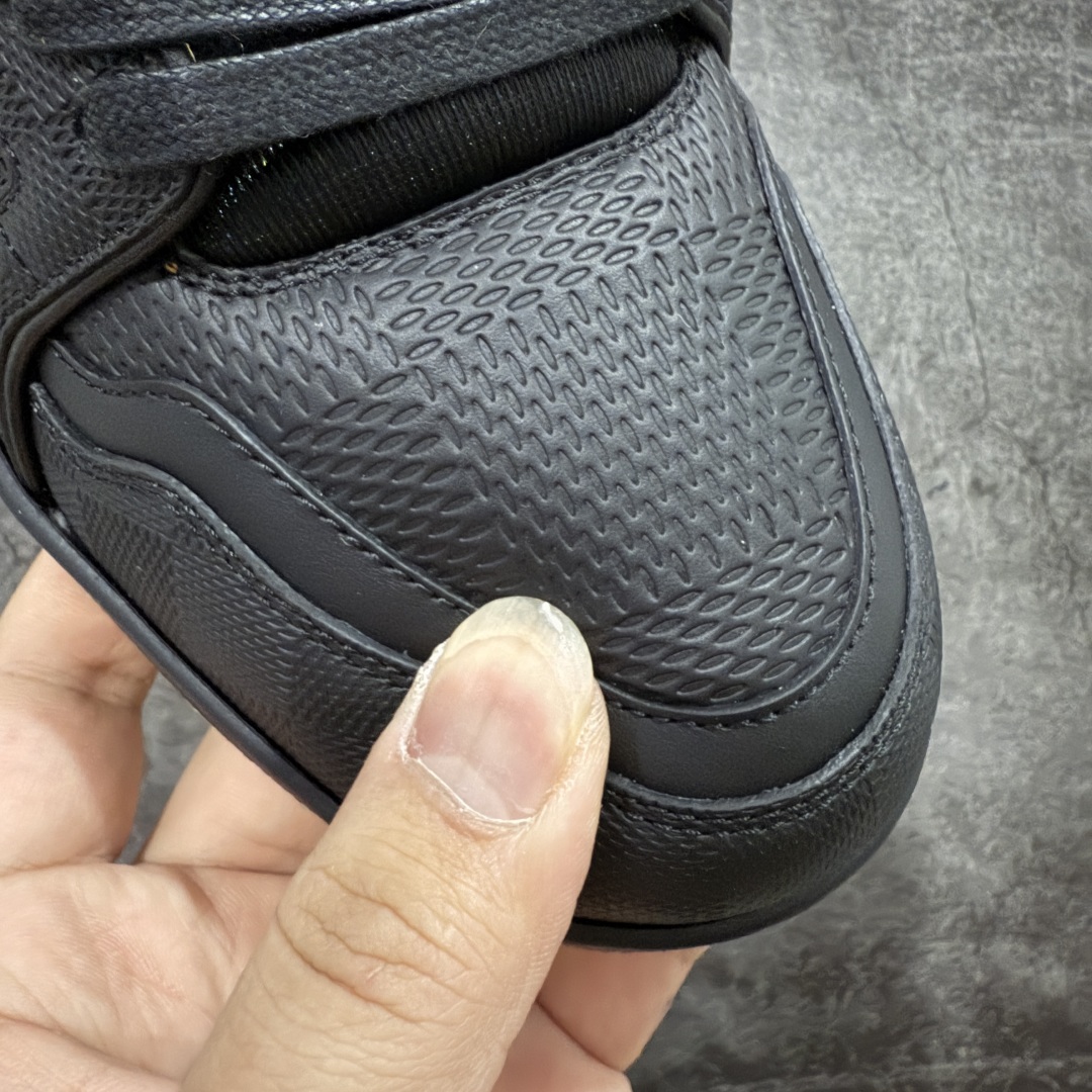 图片[4]-【佛山顶级超A版】Louis Vuitton LV Trainer系列 黑棕 黑色高周波 仓库现货 当天可取 私人订单 专柜混卖零售专供 所有配色均为购买原版复刻 整体版型 皮料 市场独一无二 后跟版型都可以自行对比[机智]吊打市场所有货 怒甩十条街，欢迎拿市场各大工厂的货来对比！ 鞋舌烫金超正 压印程度秒杀市面90%以上的高端货 新配色陆续开发出货 尺码：39-45-选品中心