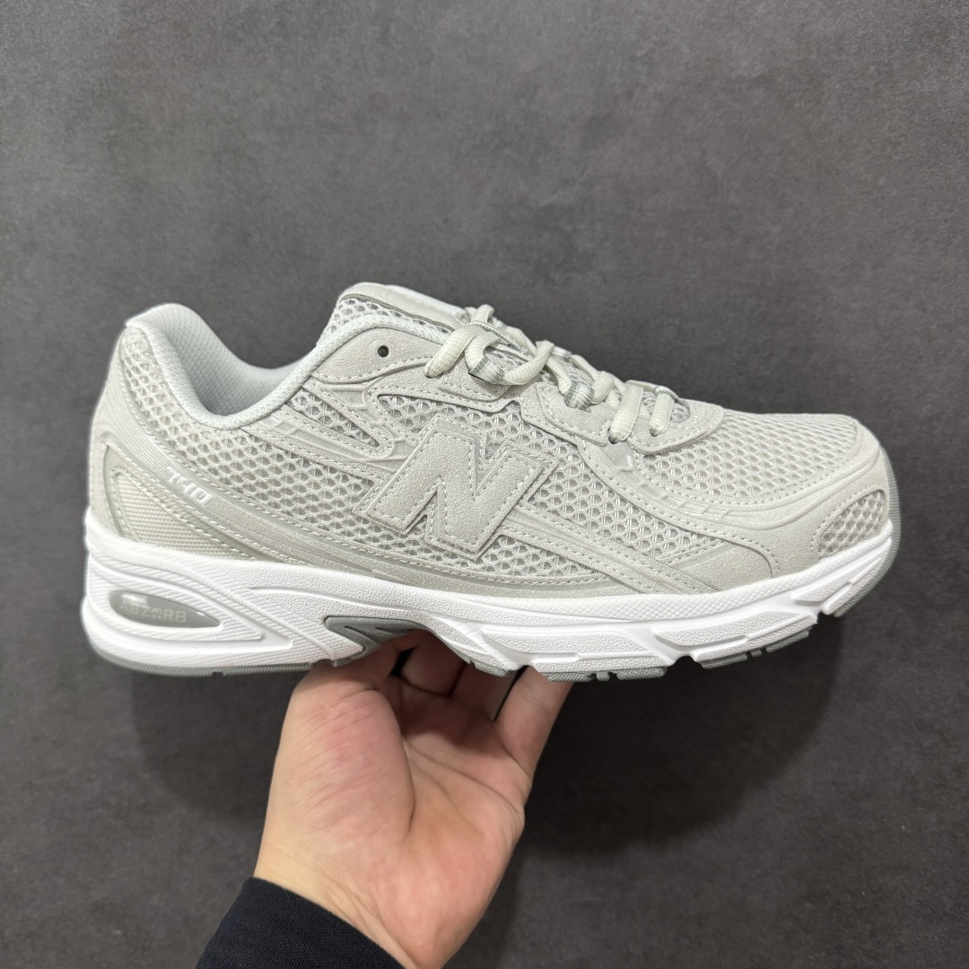 【公司级】New Balance NB740系列复古老爹风休闲运动慢跑鞋 原盒 原吊牌 组合大底 1:1制作 此款鞋采用近几年比较流行的版型设计,外观时尚大气,鞋底采用耐磨的材质,穿上它,让您在平时生活和工作中都会感觉到舒适的体验。 货号:U740GS2 尺码:36 36.5 37.5 38 38.5 39 40 40.5 41 42 42.5 43 44 44.5 45-选品中心