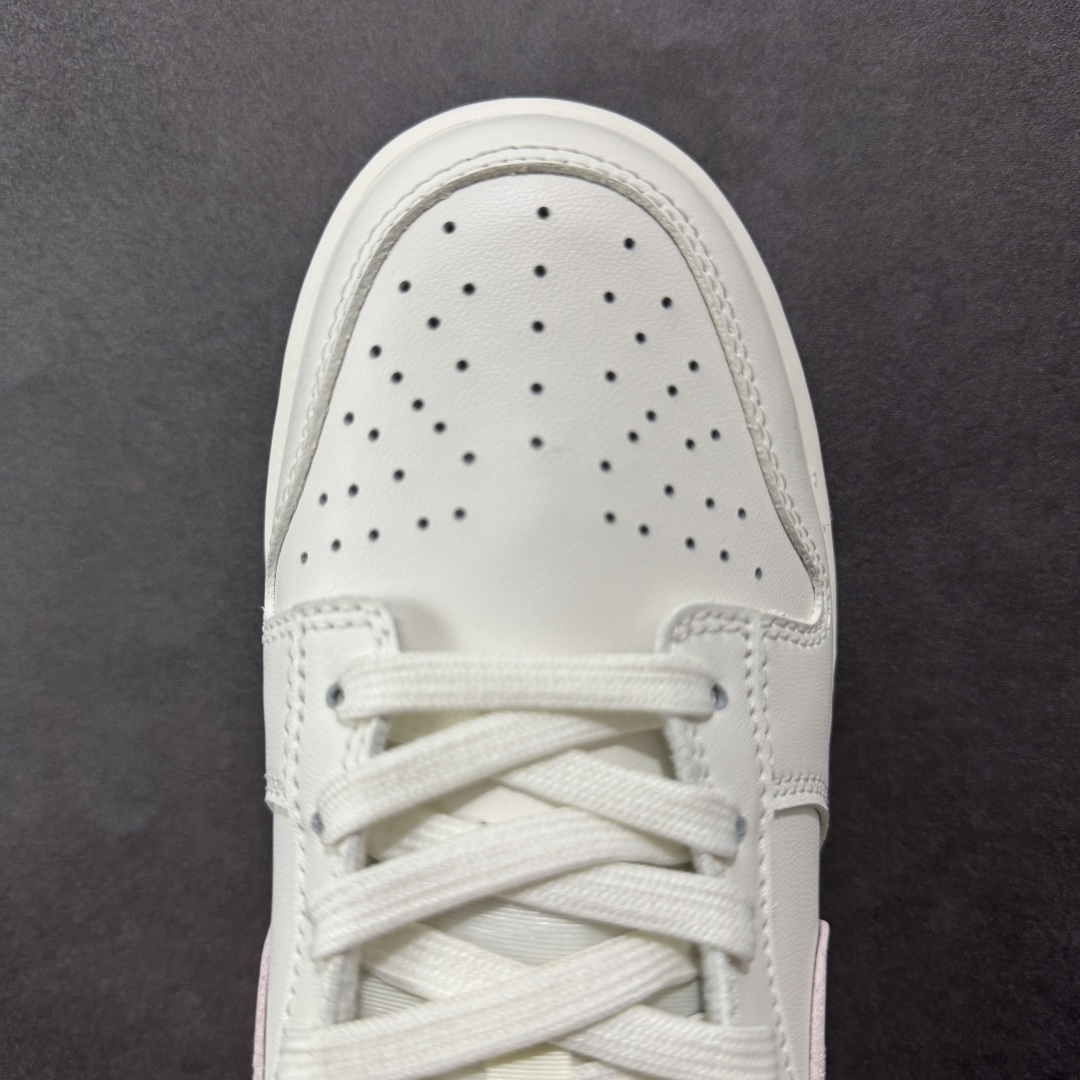 
【YC纯原】NK Dunk Low 樱絮流光 W-068 

实力大厂出品 新配色陆续开发 
全套原纸