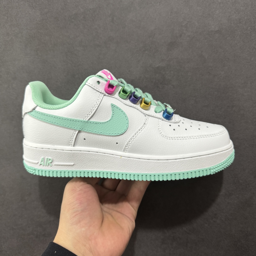 【定制版】Nike Air Force 1\'07 Low 五彩缤纷 空军一号低帮休闲板鞋 DH7561-107  #原楦头原纸板 原装鞋盒 定制五金配件 内置全掌气垫 原厂鞋底   尺码:36 36.5 37.5 38 38.5 39 40-选品中心