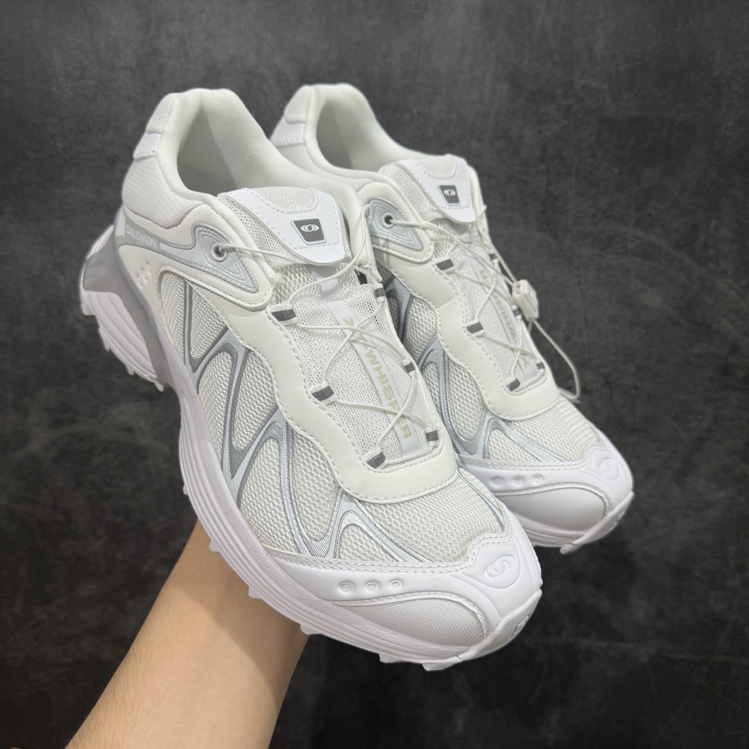 【666版本】SALOMON 萨洛蒙 XT-WHISPER 舒适百搭耐磨轻便低帮 休闲越野训练城市通勤跑步鞋 男女同款 白色 纯原外贸平台特供订单 耗时半年巨作 #全套原纸板楦头开发 #原厂特供网布配套加持 #确保原汁原味 完美呈现版型 #原档数据独家私模五层组合大底 #男女鞋同步官方开发至46 #原装Ortholite轻量化鞋垫 #中底布带钢印编号 原厂TPU锁扣 #进口港宝加持 后跟自然饱满 还原公司包裹性 #鞋面采用SENSIFT贴合技术 #全方位贴合包裹脚型 #鞋跟部鞋底牵引设计 #提供强大的抓地性能 #更适应野外崎岖不平的道路 #基于 SALOMON 初代 XT 鞋身造型并搭载 4D ADVANCED CHASSIS™ 大底打造而成 为这款 XT-WHISPER 带来了多项足部控制与保护等功能性 如在运动过程中控制左右晃动的过程而提高稳定性、改善长途越野过程中足中到足尖的过渡、提高感知岩石的精确度以抵抗尖锐物体对脚底的伤害以及采用动态缓冲来增强穿着舒适感 从而减轻疲劳感 使 XT-WHISPER 成为一双舒适且安全的户外之履 货号：477619 尺码：36 36.5 37.5 38 38.5 39 40 40.5 41 42 42.5 43 44 45 46-选品中心