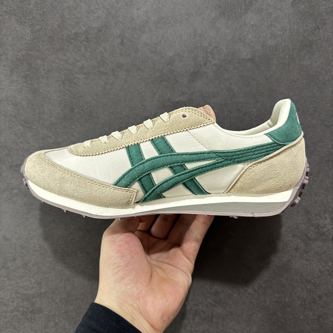 图片[2]-【公司级】Onitsuka Tiger鬼塚虎/鬼冢虎阿甘鞋EDR 78™休闲鞋78系列 中性休闲运动鞋 复古风的日常百搭神器它的设计灵感来源于经典跑步鞋，简约又不失时尚感。经典配色让整双鞋看起来特别温暖，搭配牛仔裤或者休闲裤都非常合适。鞋身采用优质材料制成，穿着起来轻便又舒适，长时间走路也不会觉得累。这双鞋的设计细节也很用心，鞋底纹路清晰，抓地力强，适合各种场合。无论是日常通勤还是周末出游，它都能成为你的最佳拍档。 尺码： 36-45 含半码 编码： AM220240-选品中心