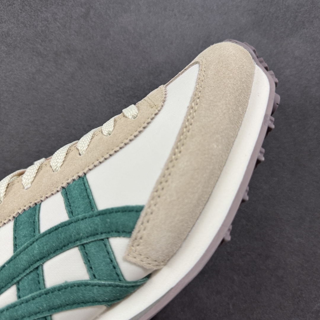 图片[5]-【公司级】Onitsuka Tiger鬼塚虎/鬼冢虎阿甘鞋EDR 78™休闲鞋78系列 中性休闲运动鞋 复古风的日常百搭神器它的设计灵感来源于经典跑步鞋，简约又不失时尚感。经典配色让整双鞋看起来特别温暖，搭配牛仔裤或者休闲裤都非常合适。鞋身采用优质材料制成，穿着起来轻便又舒适，长时间走路也不会觉得累。这双鞋的设计细节也很用心，鞋底纹路清晰，抓地力强，适合各种场合。无论是日常通勤还是周末出游，它都能成为你的最佳拍档。 尺码： 36-45 含半码 编码： AM220240-选品中心