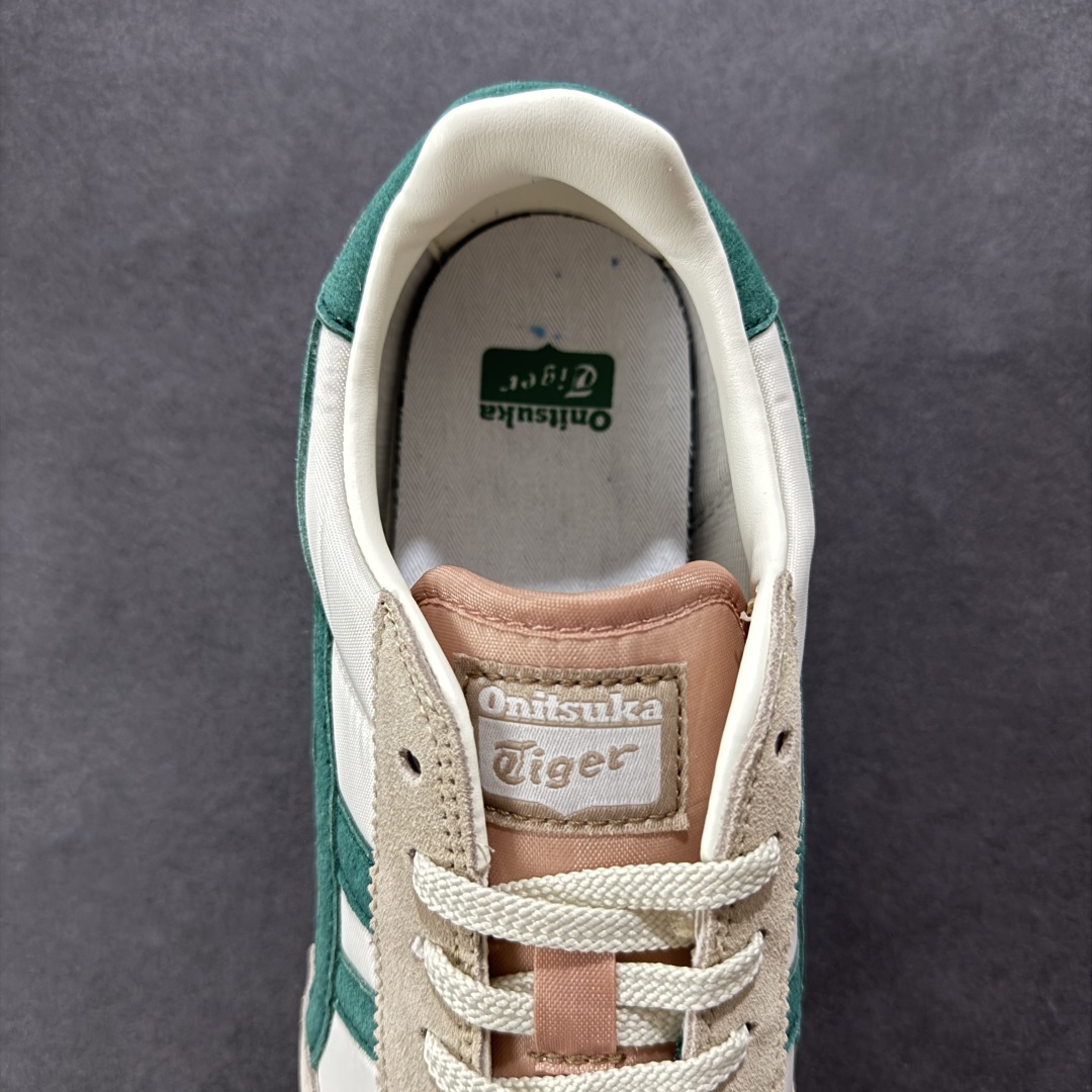 图片[7]-【公司级】Onitsuka Tiger鬼塚虎/鬼冢虎阿甘鞋EDR 78™休闲鞋78系列 中性休闲运动鞋 复古风的日常百搭神器它的设计灵感来源于经典跑步鞋，简约又不失时尚感。经典配色让整双鞋看起来特别温暖，搭配牛仔裤或者休闲裤都非常合适。鞋身采用优质材料制成，穿着起来轻便又舒适，长时间走路也不会觉得累。这双鞋的设计细节也很用心，鞋底纹路清晰，抓地力强，适合各种场合。无论是日常通勤还是周末出游，它都能成为你的最佳拍档。 尺码： 36-45 含半码 编码： AM220240-选品中心