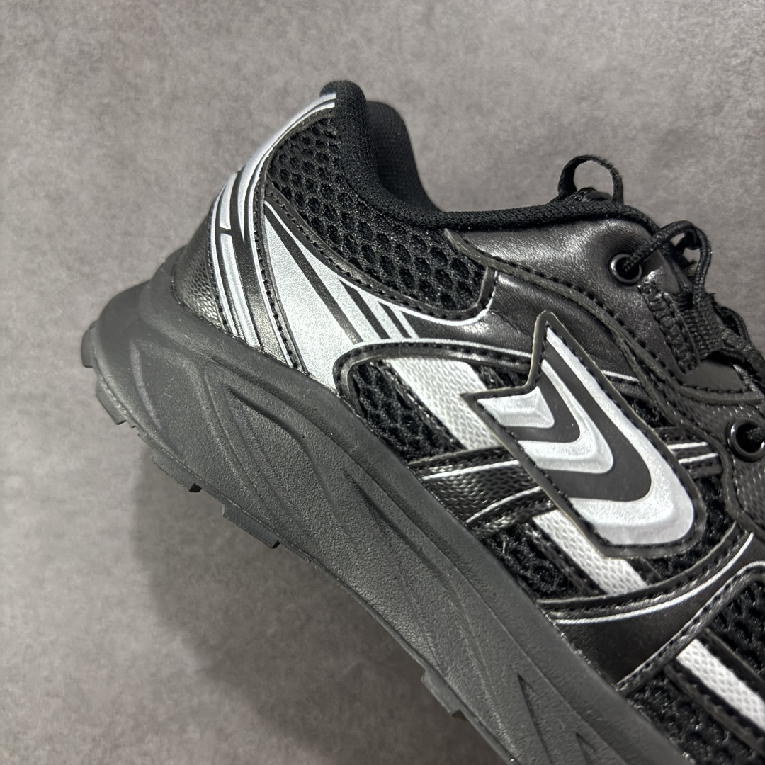 图片[6]-【公司级】THE NORTH FACE SOLID TECH 北面柔软舒适防滑耐磨低帮生活休闲鞋 男女同款 The North Face于1966年成立，一直致力于为户外运动员的每一次严酷探索提供专业装备。作为全球户外运动领导品牌，The NorthFace以经过专业运动员测试、适应各类户外需求的产品助力探索者不断超越自我，激发人类潜能。The North Face象征着众多山脉中更冷、更值得挑战的北坡。品牌标志则来自Half Dome，一座位于美国加州Yosemite NationalPark（优胜美地国家公园）里的山峰，中文名字取为「北面」，象征着不畏惧的户外探索精神。1997年，The North Face采用全新的宣传标语「Never Stop Exploring探索永不停止」，体现品牌的探索精神，成为品牌的座右铭。 尺码：36/45-选品中心