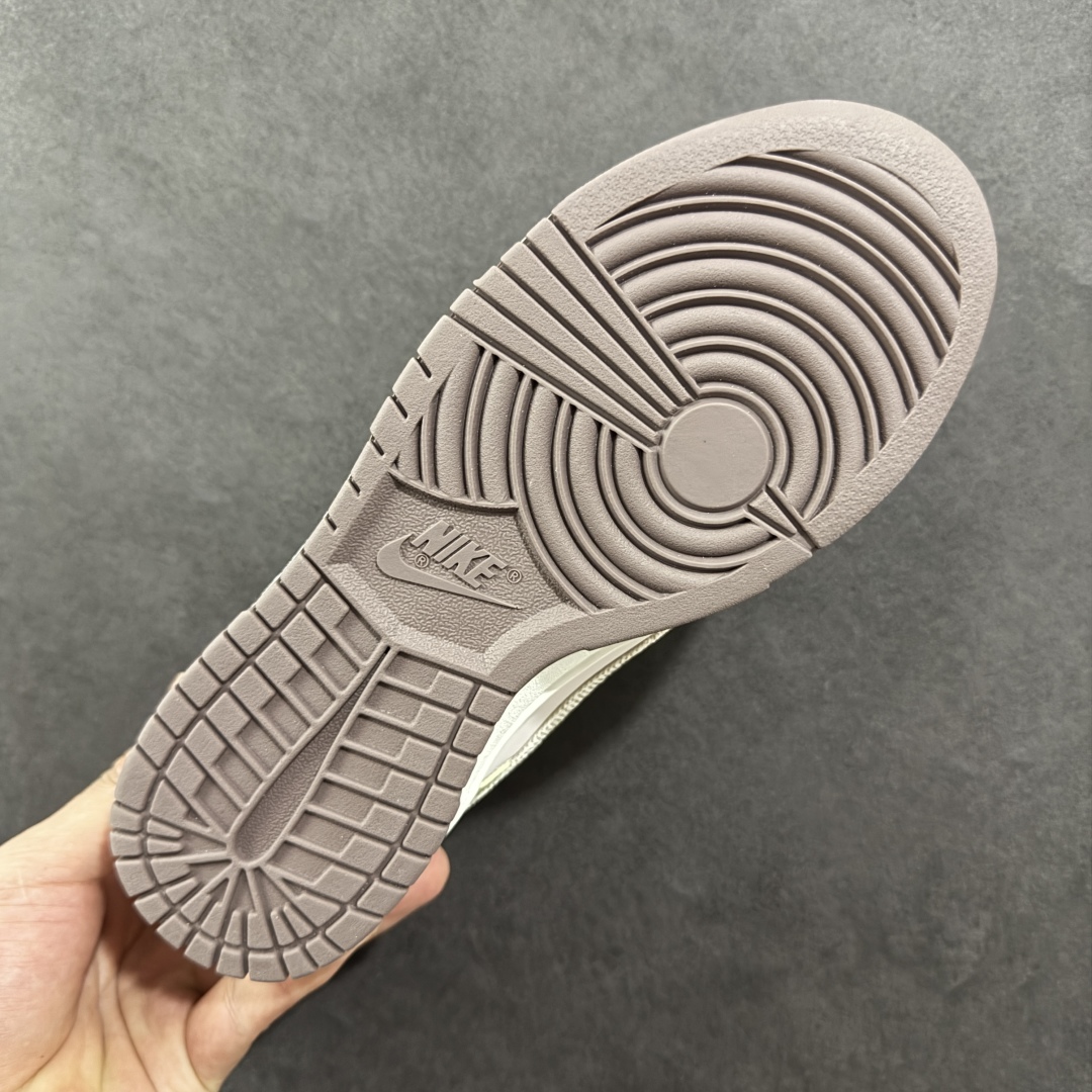 图片[9]-【YC纯原】Nike Dunk Low 蘑菇 绿粉 此款以简约大方的造型设计，给人以随性休闲的时尚格调，穿着舒适轻便，运动灵活自如，满足日常个性穿搭。 货号： IB8876-661 尺码： 35.5 36 36.5 37.5 38 38.5 39 40-选品中心