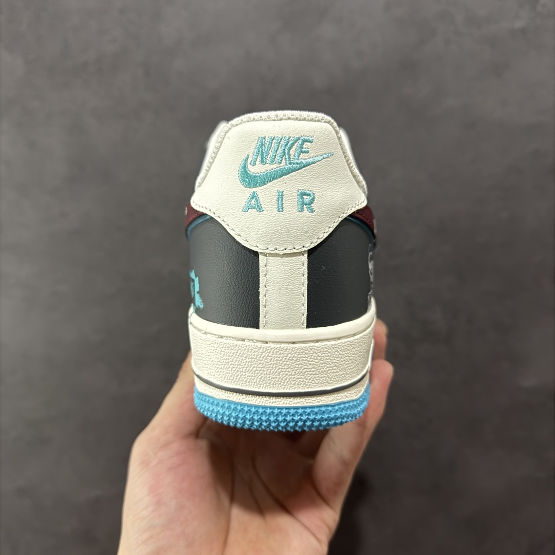 图片[4]-【定制版】Nike Air Force 1 “戒酒骷髅”“Stop drinking”空军一号定制低帮板鞋 货号：LJ2288-666 戒酒骷髅是一幅极具警示意义的创意作品。画面主体是一个骷髅正仰面喝酒，它没有了皮肉的包裹，骨骼突兀地展现，空洞的眼眶直愣愣地望向天空，毫无生机的手紧握着酒杯，酒水顺着它的颌骨肆意流淌 尺码：36 36.5 37.5 38 38.5 39 40 40.5 41 42 42.5 43 44 44.5 45-选品中心