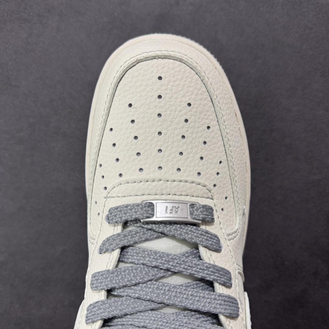 图片[8]-【定制版】海外限量发售！公司级NIke Air Force 1 \’07 Low “斯图西联名——灰银勾”空军一号 低帮 运动鞋 休闲鞋 折边针车 工艺难度大 原楦头原纸板 原装鞋盒 定制五金配件 内置全掌气垫 原厂鞋底 货号：XX3168-209 尺码：36 36.5 37.5 38 38.5 39 40 40.5 41 42 42.5 43 44 44.5 45-选品中心