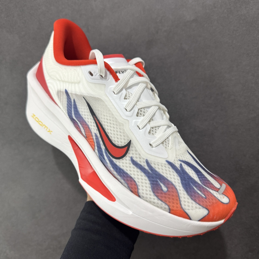图片[3]-【公司级】NK ZoomX Invincible Run Flyknit 6 轻量跑鞋 飞织低帮休闲运动慢跑鞋 厚底增高 老爹鞋 此鞋专为短跑运动员而生 是为 5 至 10 公里距离的赛事和训练打造 整体设计采用流线型的轻质工程网眼材质构成鞋面 并与其他 Running 旗舰鞋款同样搭载全脚掌 ZoomX 缓冲中底 搭配 Pebax 物料与橡胶外底 ZoomX StreakFly 首发配色以Prototype呈现 其灵感是来自开发期间的磨损测试 透过编号的标记与内侧的预期跑步距离突出研发过程 货号： HQ3498-100 尺码：36 36.5 37.5 38 38.5 39 40 40.5 41 42 42.5 43 44 45-选品中心