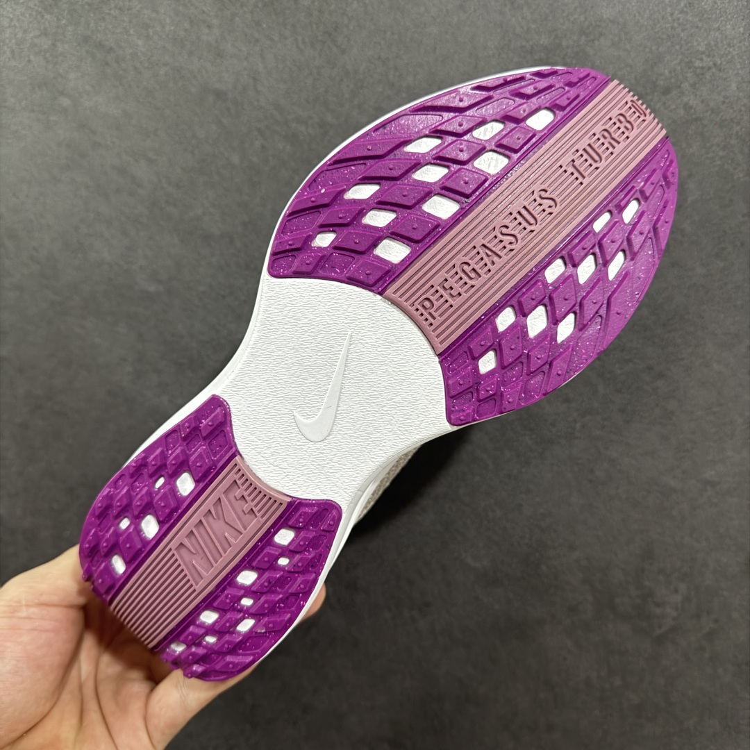 图片[9]-【公司级】Nike Air Zoom Pegasus Plus 耐克飞马加强版系列低帮马拉松休闲运动慢跑鞋 升级原楦原纸版数据开发 采用弹性 Flyknit 飞织鞋面材质 内里嵌入定型海绵 全掌型 ZoomX 泡绵中底 外置防滑耐磨橡胶底片 货号：FQ7261-108 尺码：36 36.5 37.5 38 38.5 39 40 40.5 41 42 42.5 43 44 45-选品中心