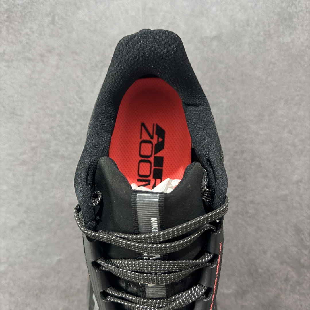 图片[7]-【CK纯原】Nike Pegasus Premium Airscape 舒适百搭减震防滑耐磨透气 低帮跑步鞋     低帮跑步鞋，黑红配色，简约又不失活力，上脚超吸睛。  它不仅颜值高，性能更是一绝！  全掌气垫科技，减震防滑超耐磨，每一步都能感受到强劲回弹，给双脚舒适支撑。  透气鞋面，跑步时双脚也能自由呼吸。    #独家原包 原底原料 开模打造  #原厂鞋标 高精密准度  #原楦原纸板开发 匹配原版98%以上  #后跟弧度 正确呈现  #原厂皮料 质感无敌  #皮料切割干净 无任何毛边 清洁度细节完美    货号：HQ2592-003    尺码：35.5 36 36.5 37.5 38 38.5 39 40 40.5 41 42 42.5 43 44 45 46.5-选品中心